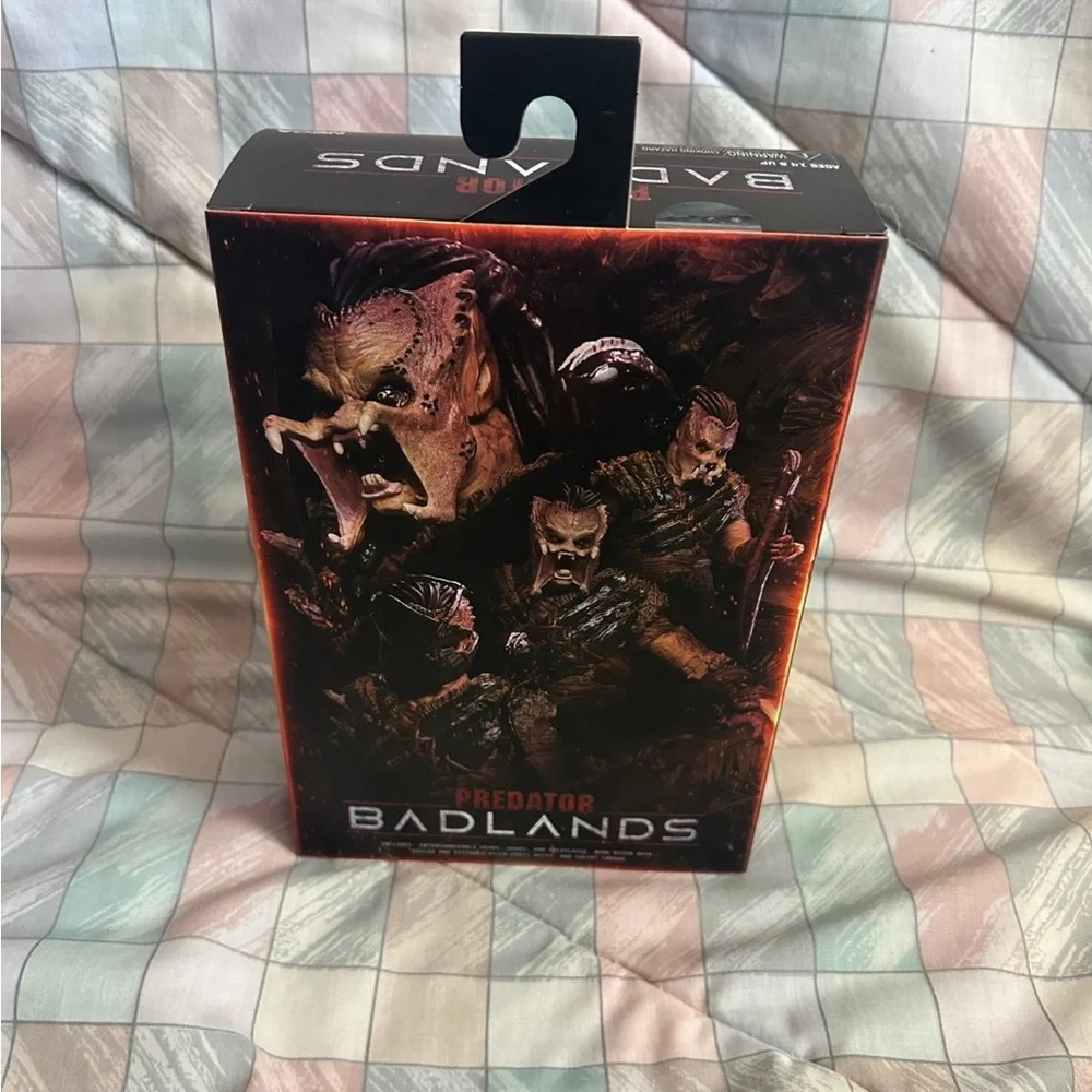 Neca predator badlands